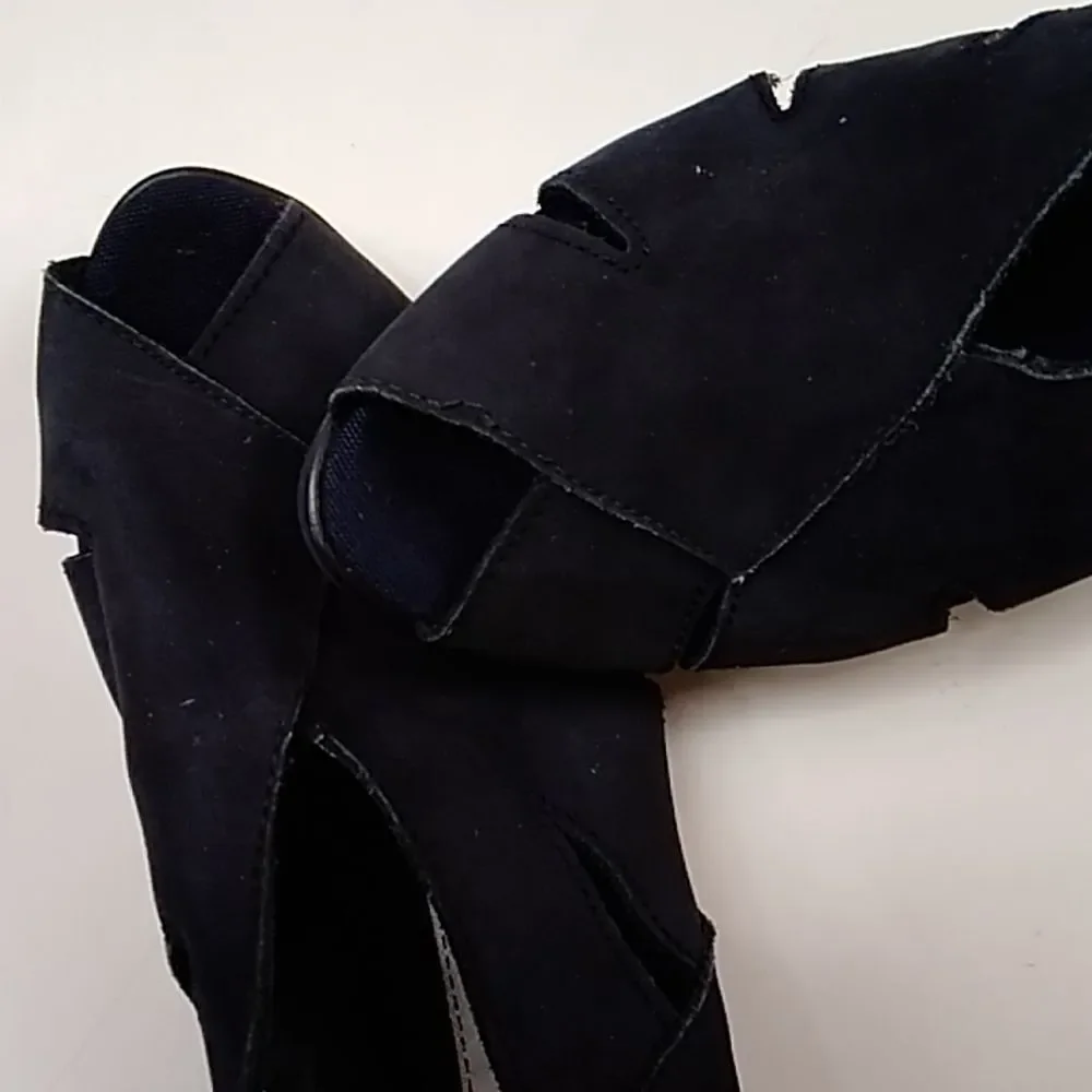 Vintage Andre Assous Made In Spain Handmade Suede Black Women Shoes Size 6